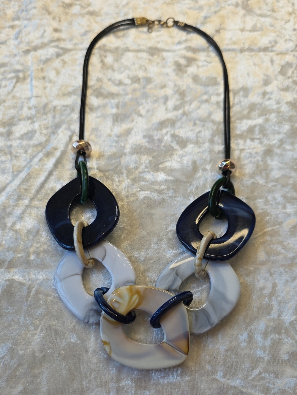 Linked Resin Boho-chic Statement Necklace in Navy, Cream & Marble